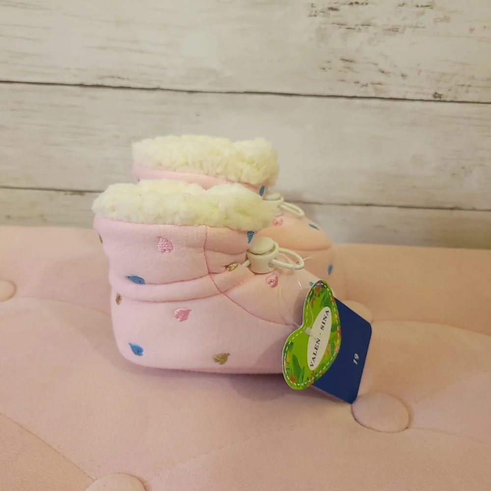 Pink Sherpa Lined Baby Booties with Blue Gold Pink Heart Accents Size 0-6 Months